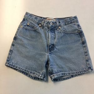 Vintage LONDONJEAN High Waisted Boyfriend Shorts